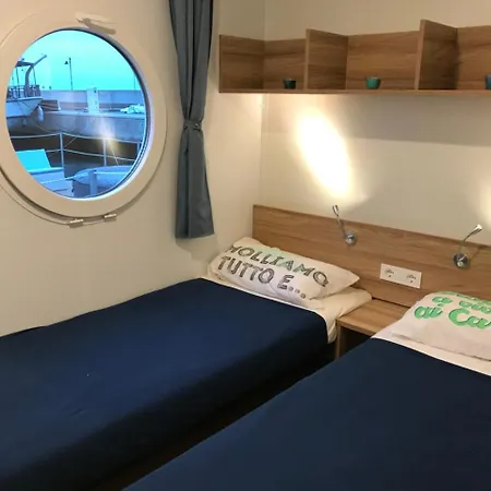 Floating 里米尼