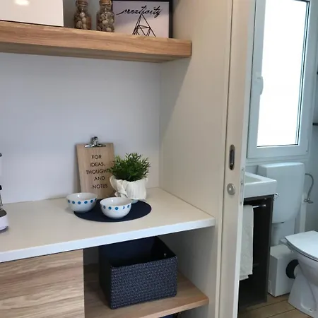 Floating 船屋 里米尼